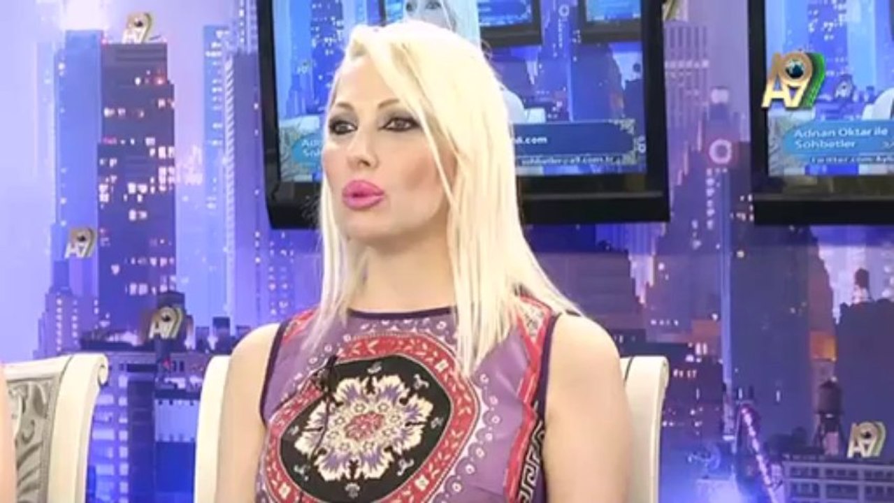 Merve Büyükbayrak, Aylin Kocaman, Damla Pamir, Gülşah Güçyetmez, Yasemin Kiriş ve Beyza Bayraktar'ın A9 TV'deki canlı sohbeti (25 Eylül 2013; 21:30)