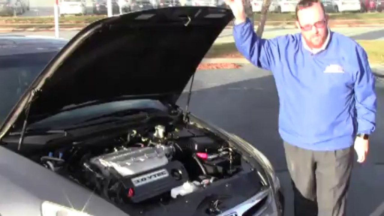 Used 2006 Honda Accord EX-L V6 Nav. for sale at Honda Cars of Bellevue...an Omaha Honda Dealer!