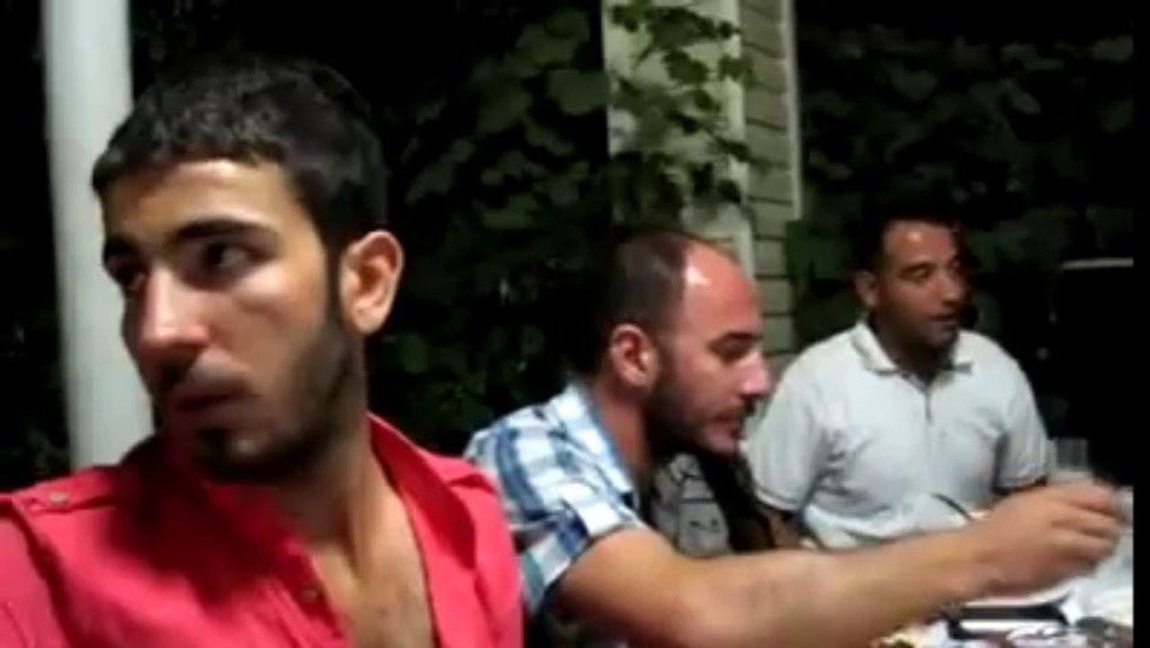 Ağlaya Ağlaya Vardım Pınara AŞİR ÖZEK