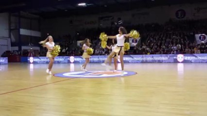 La première des Caen Girls au Palais des Sports