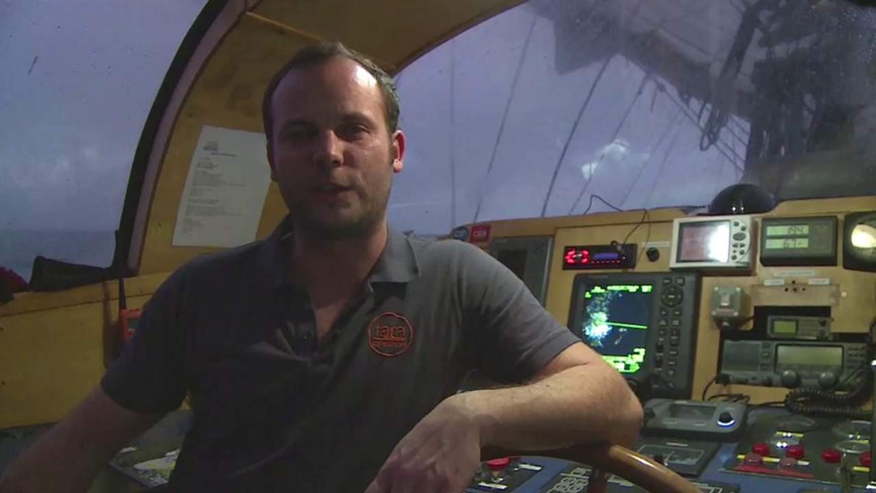 Le point du capitaine © Y.Chavance/francetv nouvelles écritures/Thalassa/Tara Expéditions