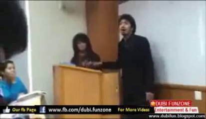 hahahahahahahahahahahahahahahaha Very Very Funny Video Yaar :D Must Must Watch...!!!