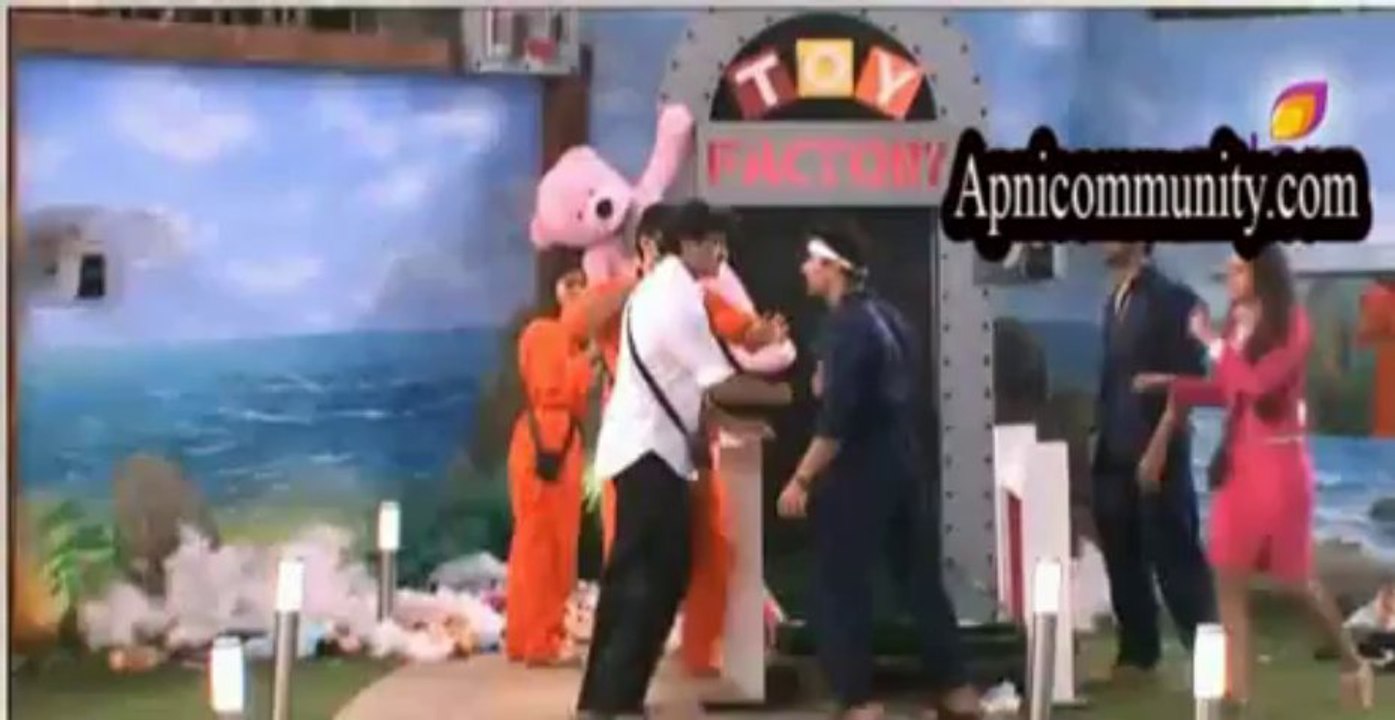 Big Boss 3rd December 2013 Ajaz Aur Armaan ke Beech Ka fight