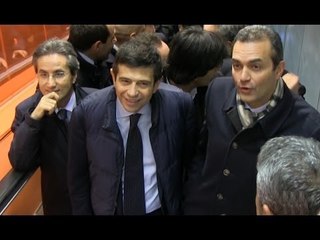 Video herunterladen: Napoli - Il ministro Lupi inaugura la nuova stazione di Piazza Garibaldi -2- (02.12.13)