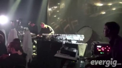 Ez3kiel "The wedding" - Le centquatre - Concert Evergig Live - Son HD