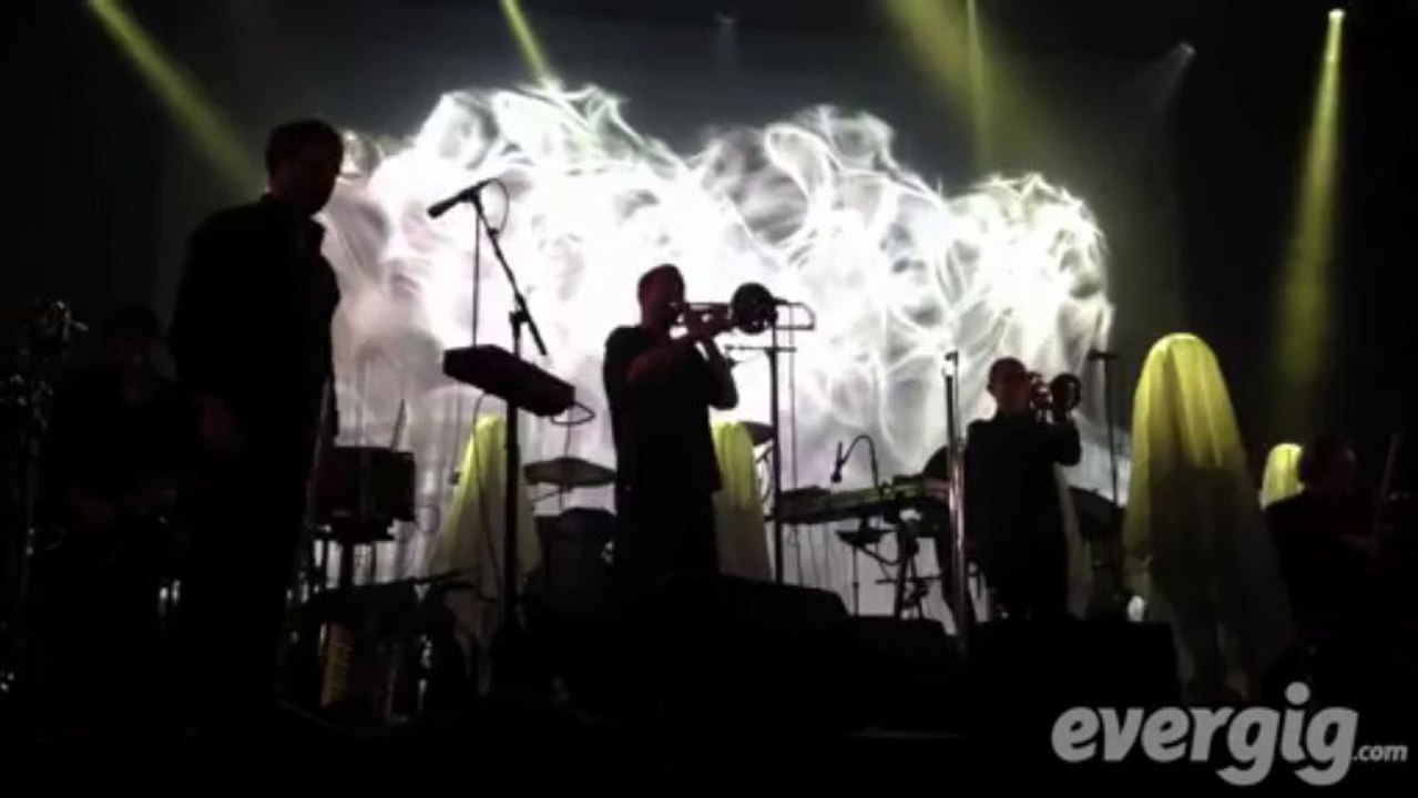 Ez3kiel "Derrière l'écran" - Le centquatre - Concert Evergig Live - Son HD