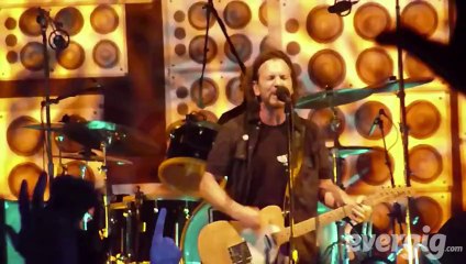 Pearl Jam "In My Tree" - O2 Stadium Berlin - Concert Evergig Live - Son HD
