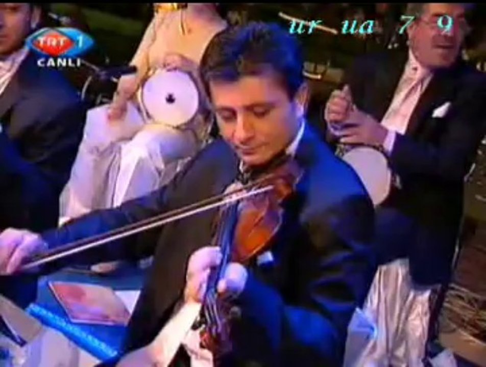 Ahmet ÇAĞLAROĞLU (Keman)-Hicaz Geçiş Taksimi