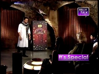Bigg Boss - 3rd December 2013 : Ajaz Khan PERFORMS on zoOm's Bollywood Club