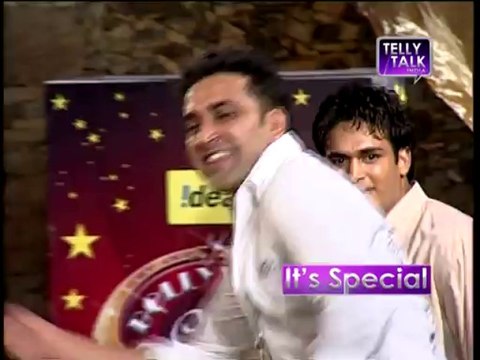 Bigg Boss - 3rd December 2013 : Ajaz Khan PERFORMS on zoOm's Bollywood Club