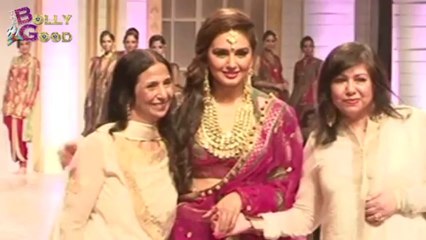 Huma Qureshi Walks The Ramp For Ashima Leena At India Bridal Fashion Week 2013 | Fashion News