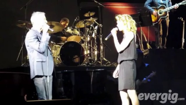 Alain Chamfort Les beaux yeux de Laure (en duo avec Claire Keim) - Le Grand Rex - Concert Evergig Live - Son HD