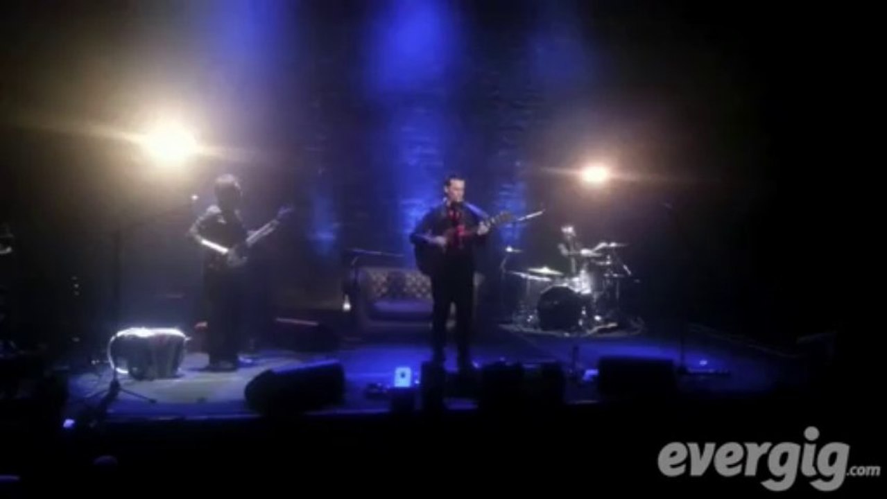 Yordan "Ma contorsionniste" - Café de la danse - Concert Evergig Live - Son HD