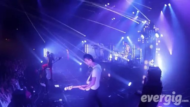 Skip The Use You are - Zénith de Paris-La Villette - Concert Evergig Live - Son HD