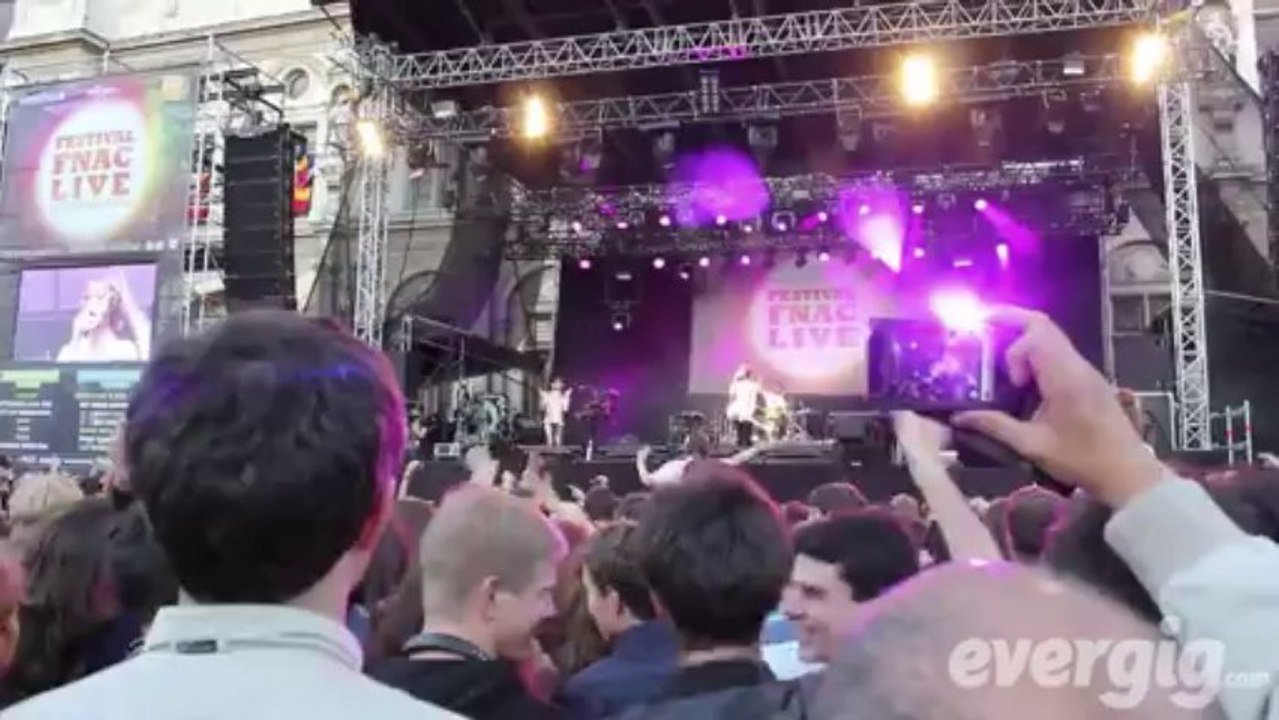 Pony Pony Run Run "Hey you" - Hotel de Ville - Paris - Concert Evergig Live - Son HD
