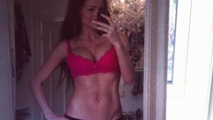 Post Pregnancy Super Fit Selfie Causes Mega Stir