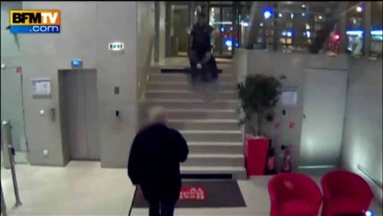 Zapping de l’actu - 03/12 - Des marchands de journaux font fuir des braqueurs armés, carambolage en Belgique…