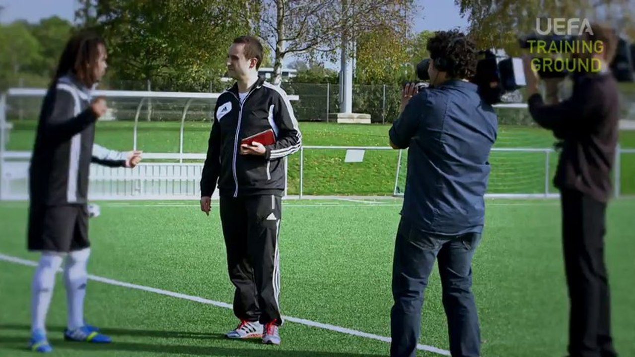 Karembeu on short passing skills (UEFA)