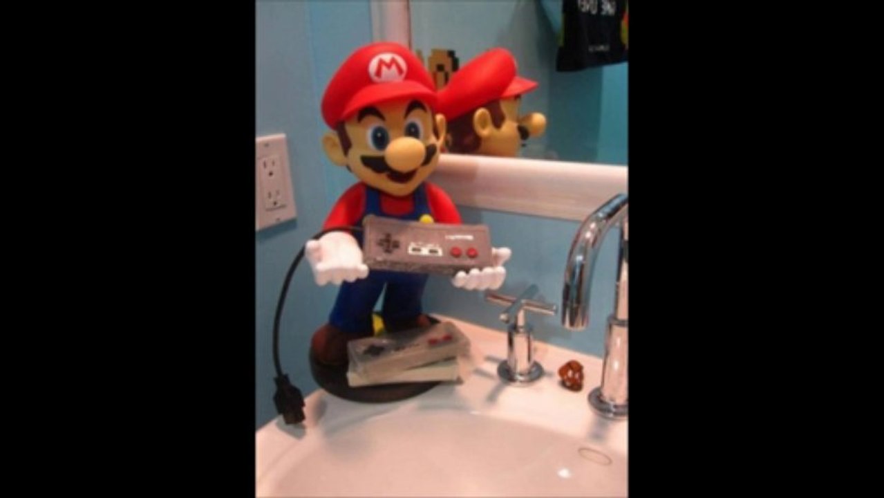 Super Mario-Themed Toilet