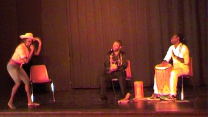 Les Aventures de Bouqui et Malice_Rose-Esther Guignard accompagnée de Monfeï Obin et Claude Saturne: Extrait 1