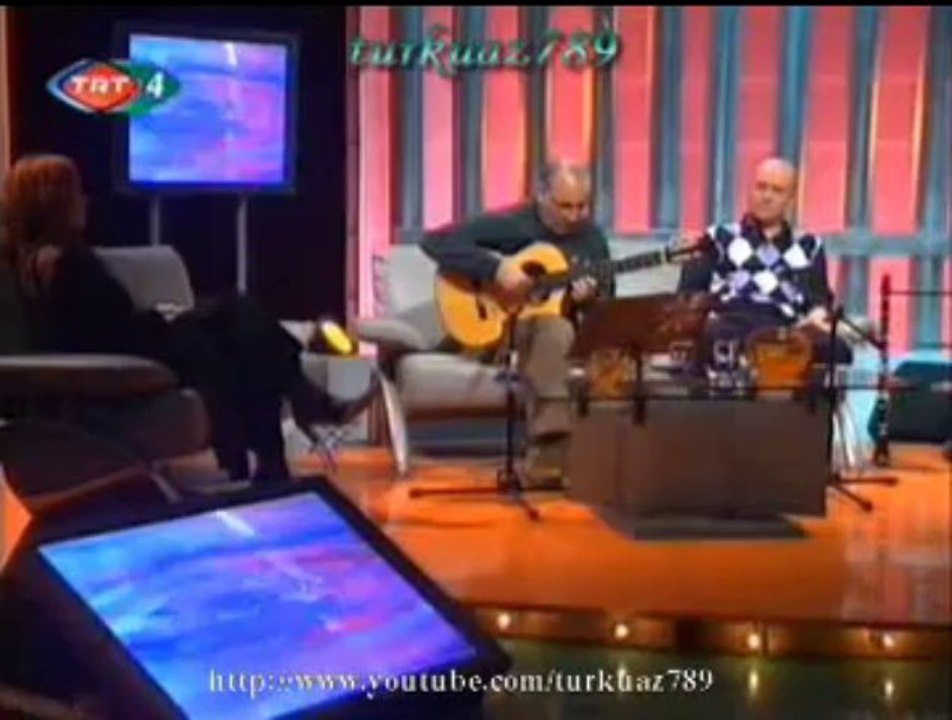 Ahmet KANNECİ (Klasik Gitar)-Ham Meyvaydım Kopa...