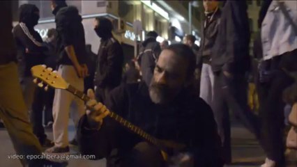 Rebetiko music during anti-fascist protest in Athens