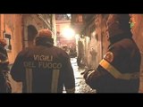 Napoli - Incendio in un appartamento, feriti due vigili del fuoco -1- (03.12.13)