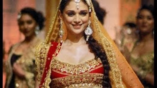 Aditi Rao Hydari on Ramp At Bridal Fashion Week 2013