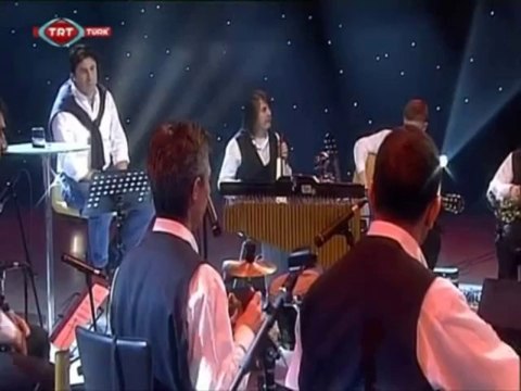 İBRAHİM CAN - GEMİLER GİRESUN 'A (YEDİVEREN TRT) [HQ].mp4