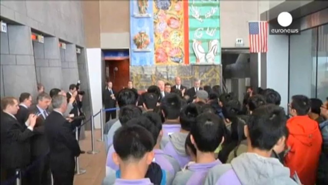 Il vicepresidente USA John Biden negli Usa, fra gaffes e prove di forza