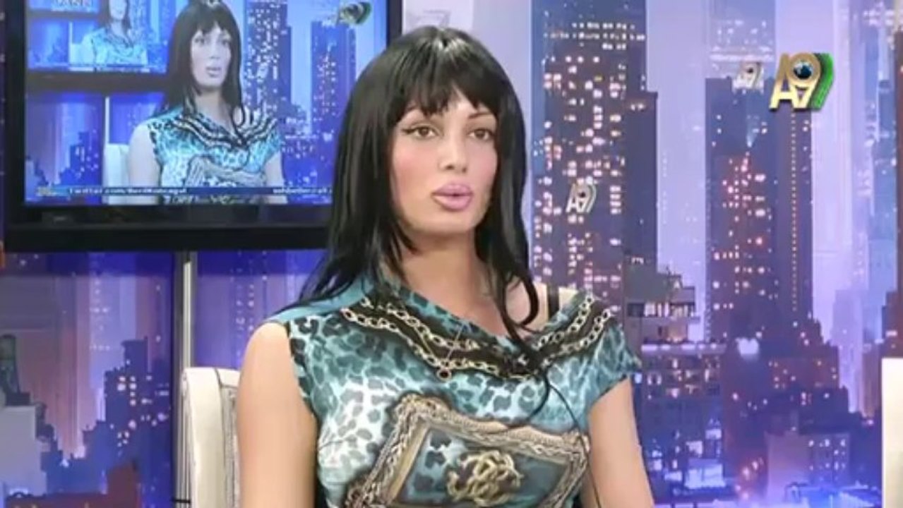 Merve Büyükbayrak, Aylin Kocaman, Gülşah Güçyetmez, Damla Pamir ve Beril Koncagül'ün A9 TV'deki canlı sohbeti (16 Eylül 2013; 21:00)