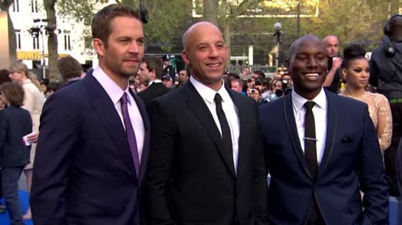 Vin diesel und michelle rodriguez zollen ihrem kollegen paul walker ihren respekt