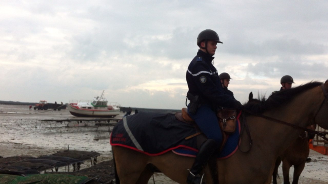 La garde républicaine surveille les parcs à huîtres