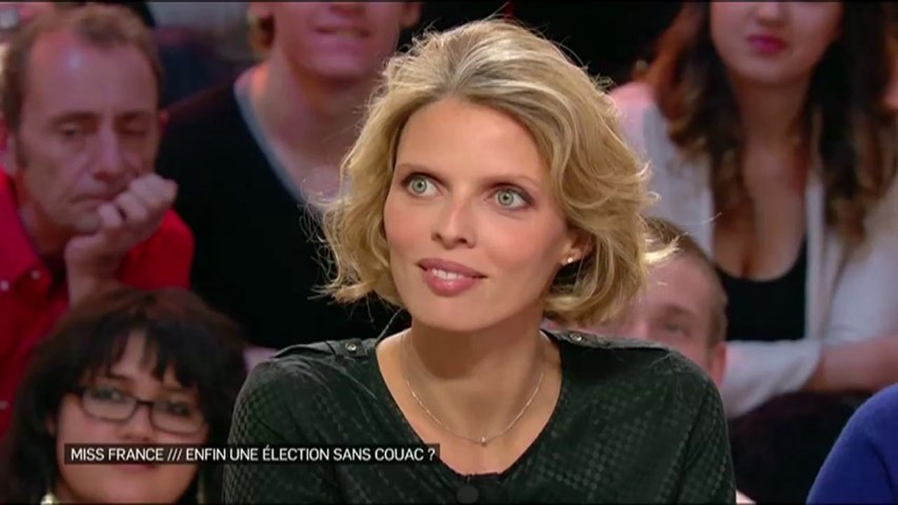 Miss Roussillon exclue pour des photos de nu