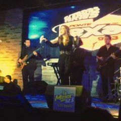 Lucero canta Сuentame en Monterrey