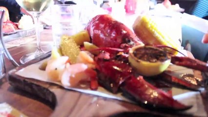 Vlog: Lobsterfest at Earls Restaurant King Street