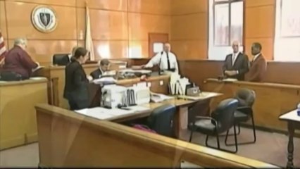 Un oncle kényan d'Obama va enfin pouvoir vivre légalement aux Etats-Unis 50 ans après