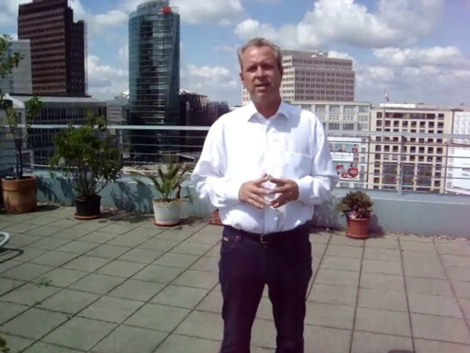 Ausbildung SEO Suchmaschinenoptimierung Berlin mit Bildungsgutschein: Start 18.08.2014. Telefon +49 (0)30 13881993, Email: info@seodozent.com