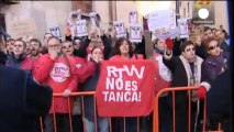 Spagna: chiusa tv valenziana, ex dipendenti contro presidente Regione