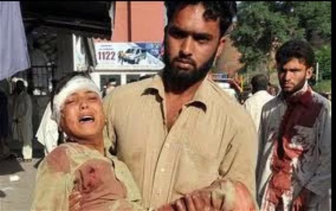 This video will make you cry! - Die Heart Fans Of ''Imran Khan''