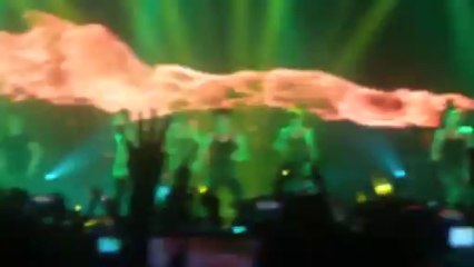 Infinite - Paradise Fancam [OGS In Paris]