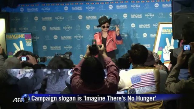 Yoko Ono in Japan promotes campaign against hunger
