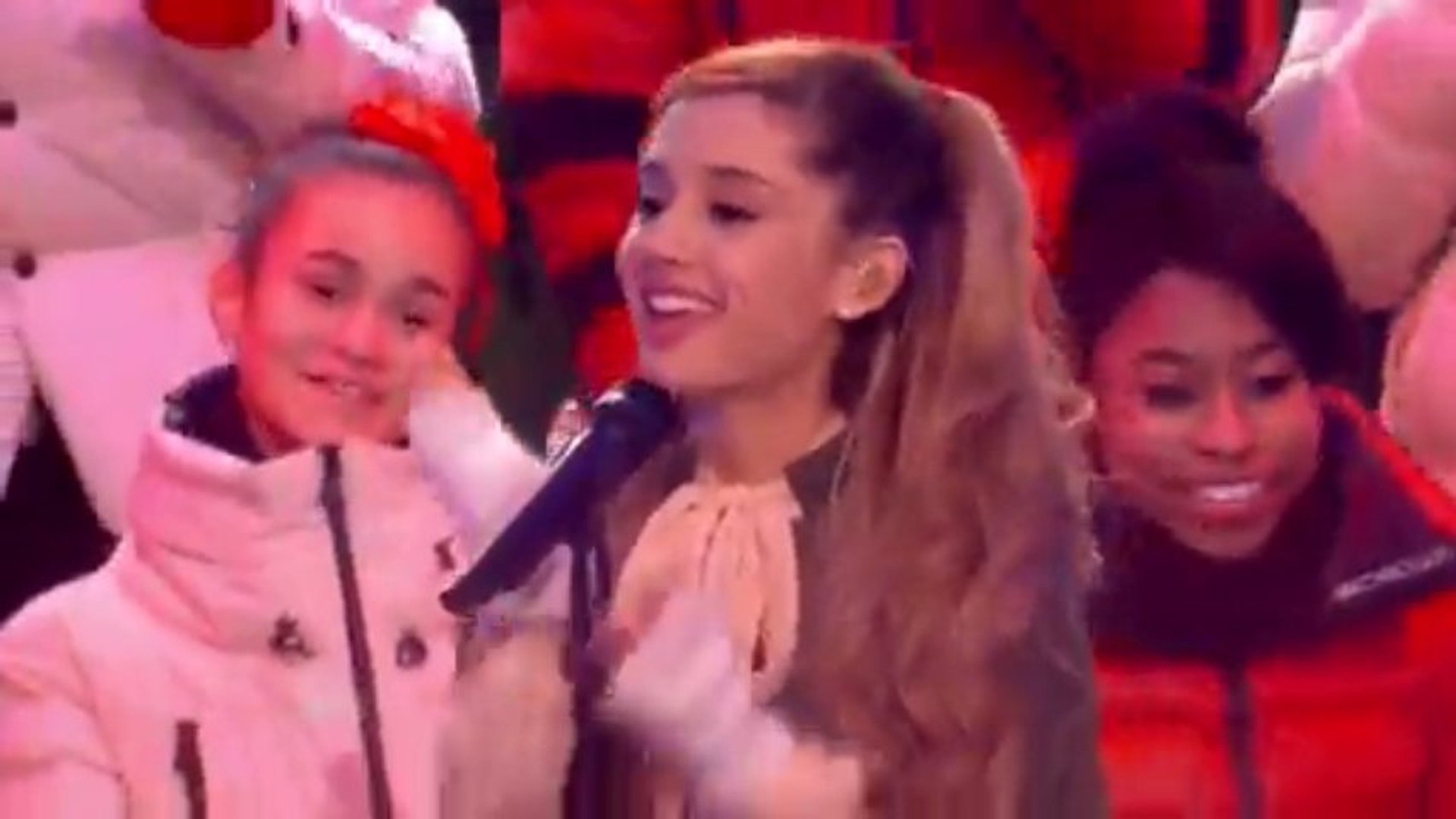 2022 Christmas At Rockefeller Center Ariana Grande Ariana Grande " Love Is Everything " Live At The Rockefeller Center  04/12/2013 (Part 2). - Vidéo Dailymotion