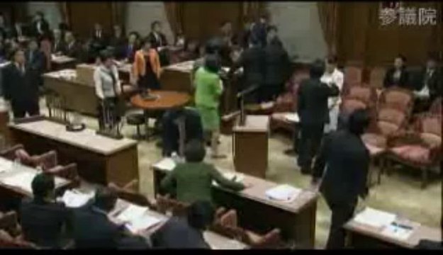 特定秘密保護法が参議院・特別委員会で強行採決された瞬間