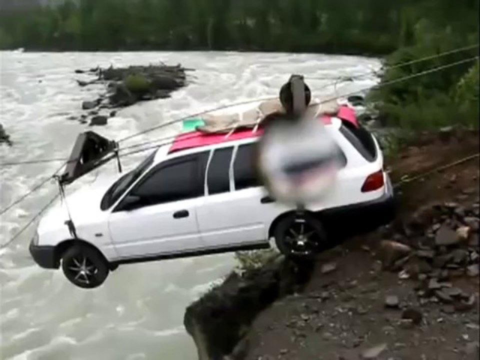 А машины тоже летают_ Дороги Севера России на YouTube