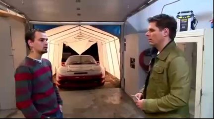 Un Québécois en couple avec son auto