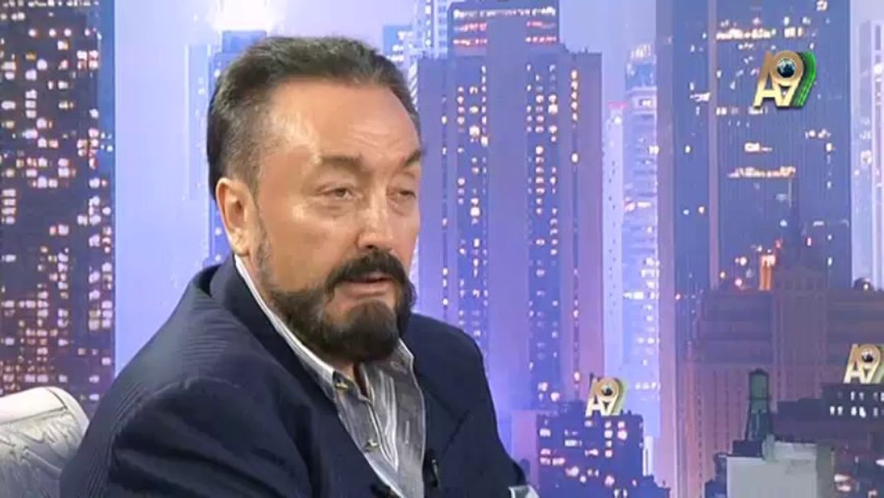 Hadislerde Hz. Mehdi (as)’ın gece vakti İstanbul’a geleceğine işaret edilmektedir.