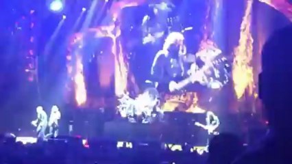 Black Sabbath - Paranoid - Paris Bercy (02/12/20"13")