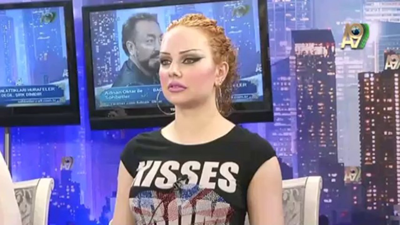 A book needs to be written that tells that Islam should not be described inaccurately and in such a way as to frighten people.