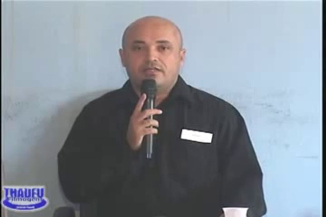 TV CÂMARA: Vereador Cicin(PR) , 22.ª Sessão Ordinária, de 01 de dezembro 2013, usa a Tribuna para constestar golpe dos vereadores aliados do Prefeito.